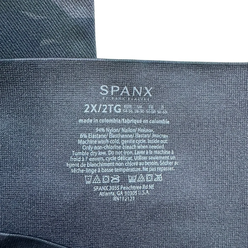 🔆 SPANX Look at Me Now Seamless Camo Leggings - 2X